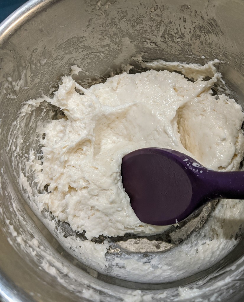 The starch and liquid will form a thick paste.